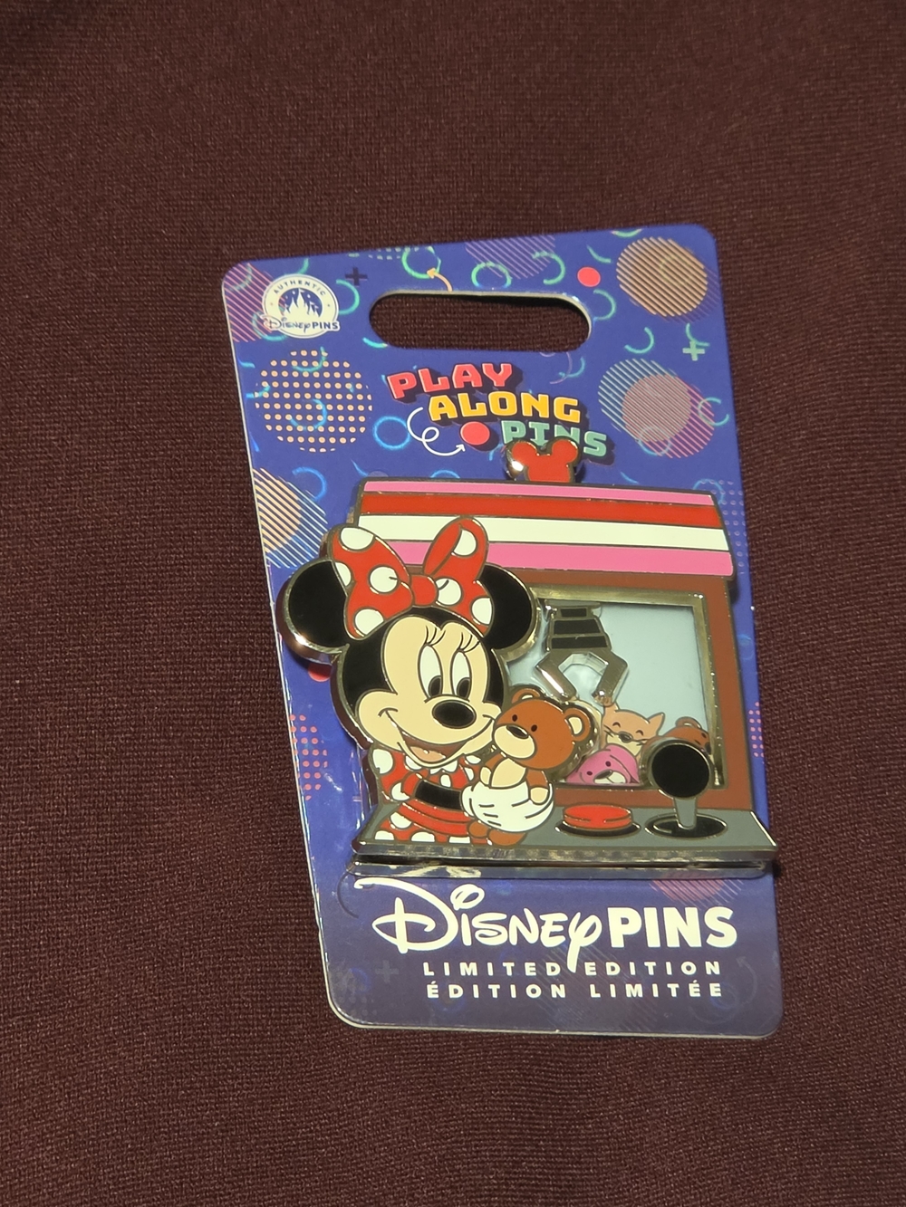 Disney Minnie Mouse Red Bow Limited Edition Enamel Pin